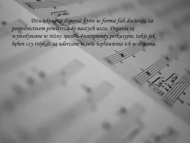 Co wprawia powietrze w drgania? Dźwięk w instrumentach dętych.