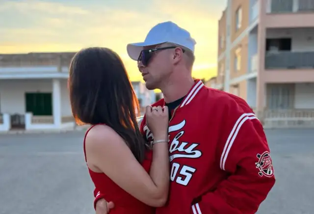 Czy Skolim ma żonę? Prawda o jego związku z Aleksandrą Sarnecką