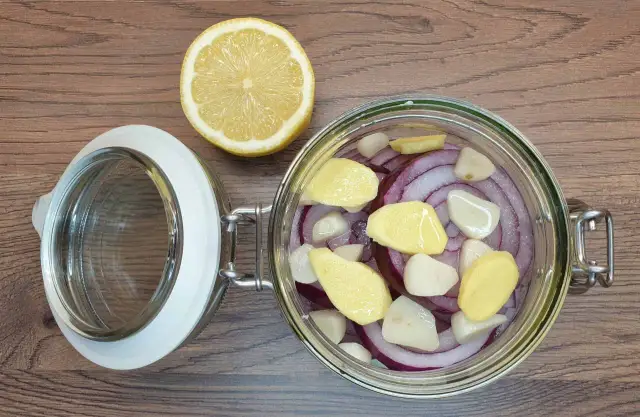 Ile razy dziennie syrop z cebuli dla dziecka – ważne dawkowanie i porady