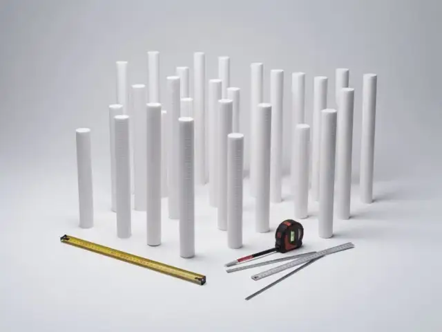 Jakie kołki do elewacji wybrać? Kluczowe informacje dla skutecznego montażu