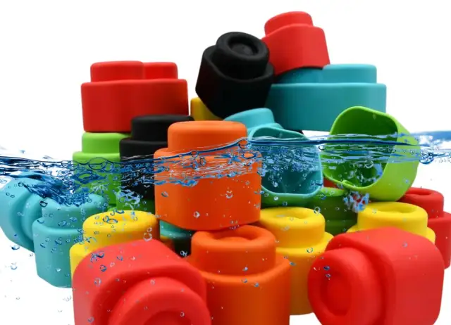 Gumowe klocki sensoryczne: przewodnik po bezpieczeństwie i rozwoju