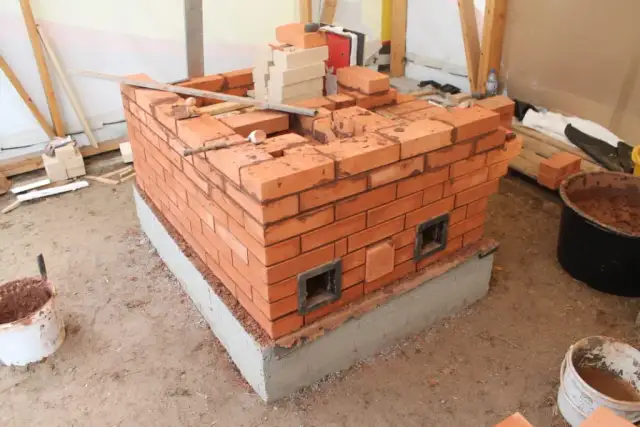 Precyzyjna ilość szkła wodnego do zaprawy szamotowej. Uniknij błędów!