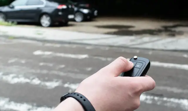 Jak dorobić pilot do centralnego zamka i uniknąć kosztownych napraw