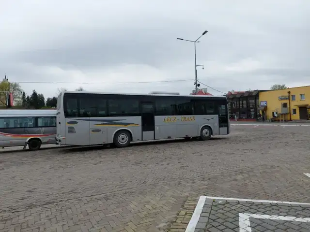 Przystanki Łęcz Trans i rozkład jazdy: Planuj podróż bez stresu