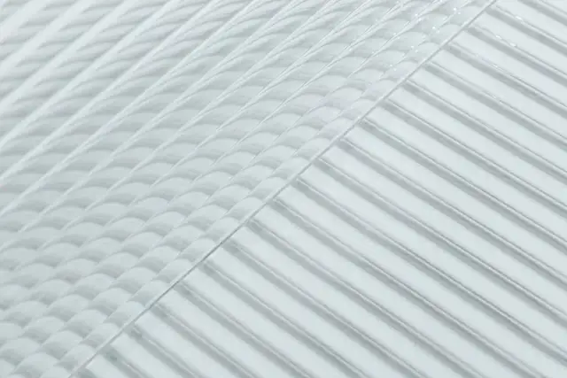 Klejenie poliwęglanu: Jaki klej wybrać? Poradnik eksperta