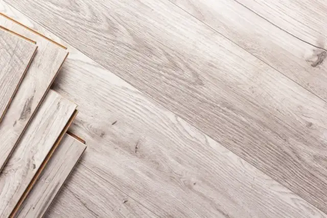 Panele gdzie wyrzucić: 5 sposobów na bezpieczną utylizację