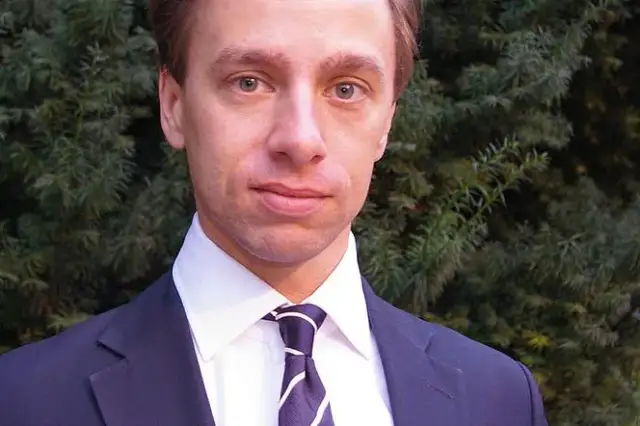 Krzysztof Bosak – kim jest i dlaczego ma znaczenie w polityce?