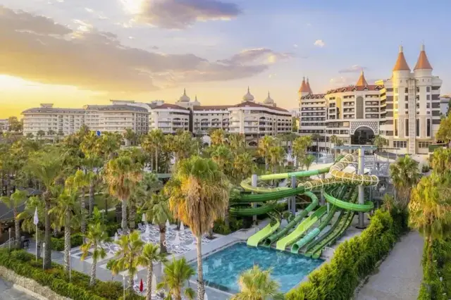 Jaki hotel w Turcji? Wybierz idealny: przewodnik i porady