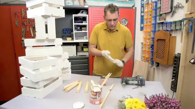 Kwietnik ze skrzynki DIY: Stwórz go krok po kroku i ciesz się latami!