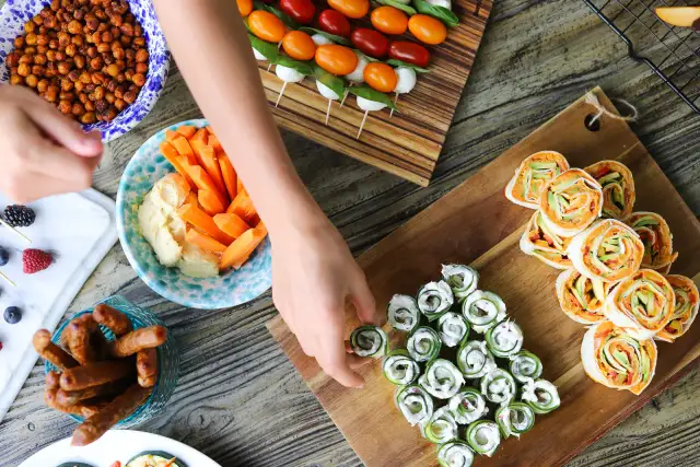 Proste i zdrowe pomysły na poczęstunek dla dzieci w przedszkolu bez alergenów
