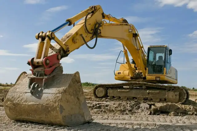Gdzie szukać zleceń na koparkę? Sprawdzone sposoby 2024