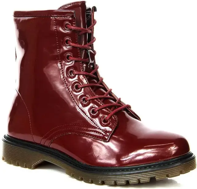 Ile kosztują glany damskie? Ceny i modele, które musisz znać!