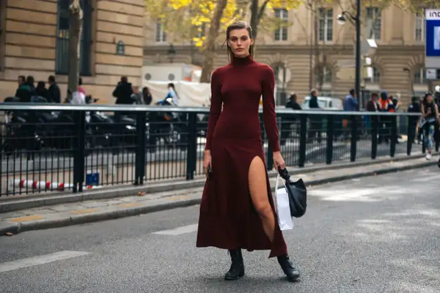 Jakie buty do bordowej sukienki na wesele - elegancja bez kompromisów