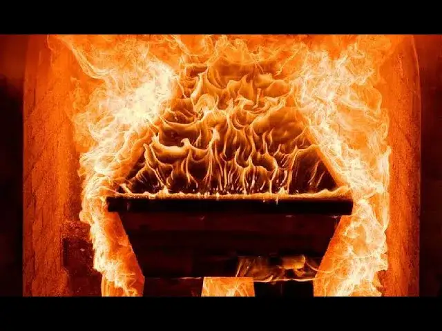 Dlaczego nie powinniśmy się poddawać kremacji – argumenty i konsekwencje