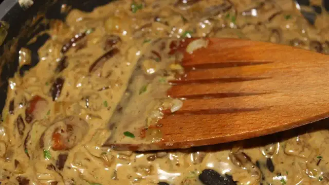 Jak zrobić sos z borowików, który zachwyci Twoje podniebienie