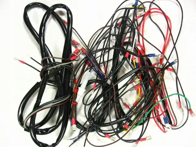 Simson S51: Wiązka elektryczna napraw, wymień i jeźdź!