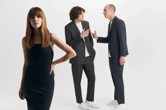 Jak łączyć kurtkę z sukienką? 3 zasady i trendy 2025!