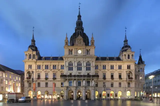 Graz, Austria: Atrakcje i przewodnik po niedocenianej perle UNESCO
