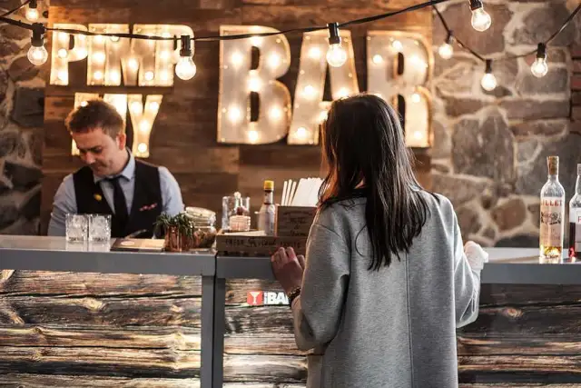 Barman na wesele o co pytać, aby uniknąć nieprzyjemnych niespodzianek