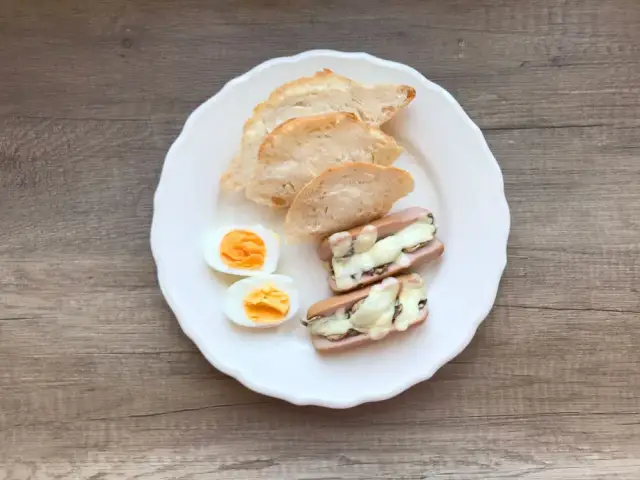 Serdelki drobiowe – zdrowe składniki i pyszne przepisy na śniadanie