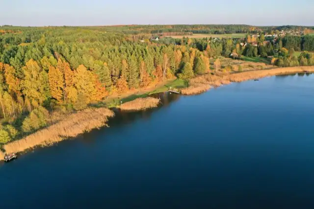 Jezioro Ostrowite: Kompletny przewodnik. Które wybrać na urlop?