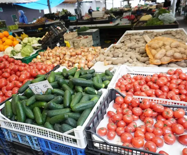 Jaki sklep na osiedlu – znajdź najlepsze miejsca na zakupy spożywcze