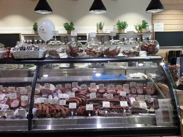 Bacówka sklepy: Odkryj najlepsze lokalizacje i wyjątkowe produkty