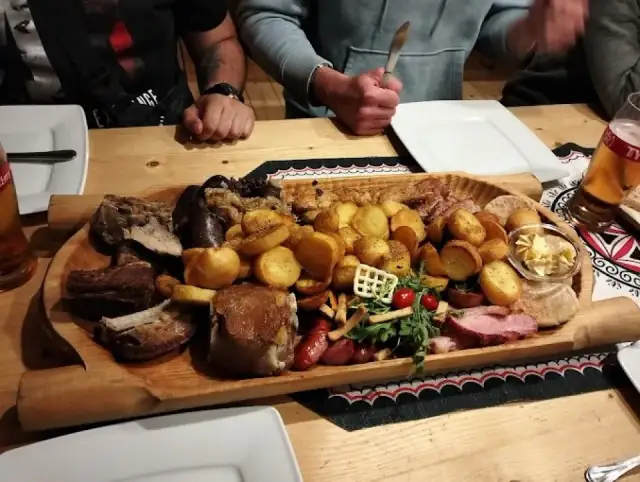 Gdzie zjeść w Kościelisku? Znajdź idealną restaurację na każdą okazję