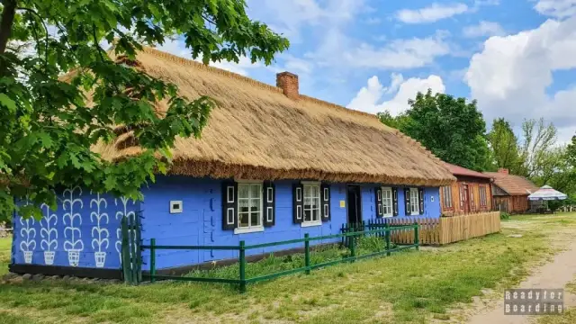 Skansen Maurzyce: Planujesz wizytę? Odkryj serce łowickiej tradycji!