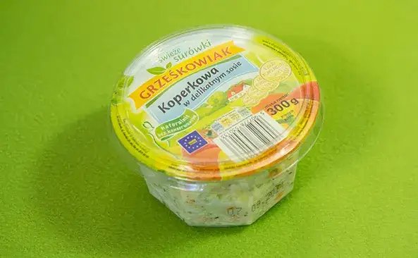 Ile kalorii ma surówka? Sprawdź kaloryczność różnych rodzajów