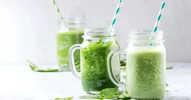 Zdrowy koktajl z brokuła – prosty przepis na pyszny napój pełen witamin