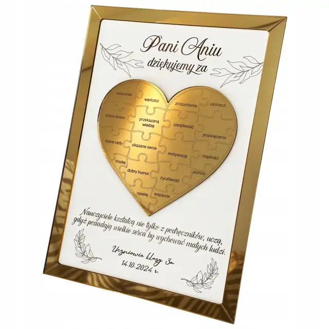 Podziękowania dla wychowawczyni: Słowa i prezenty od serca