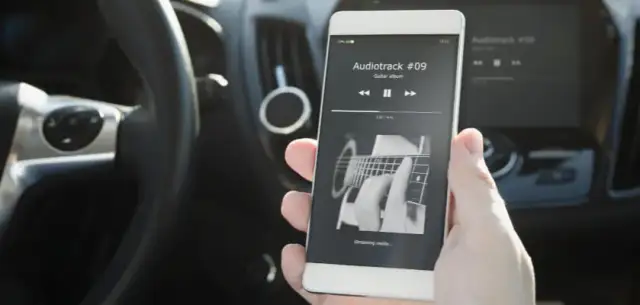 Jak działa transmiter FM Bluetooth? Prosty sposób na muzykę w aucie