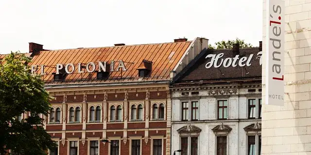 Co to jest hotel? Zrozumienie funkcji i rodzajów hoteli w turystyce