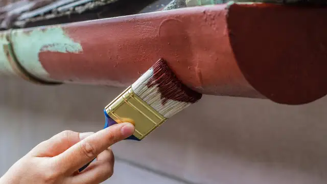 Czym malować aluminium? Poznaj farby i techniki dla trwałego efektu.