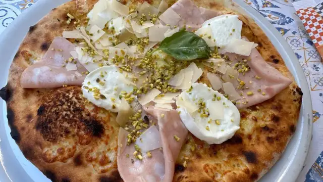 Gdzie zjeść w Trapani? Odkryj najlepsze miejsca na pyszne jedzenie