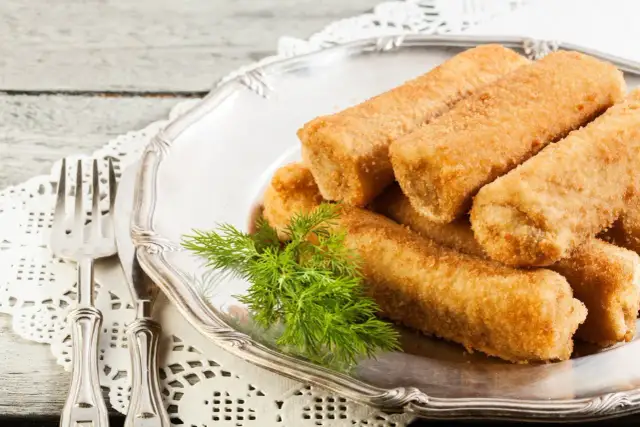 Idealny przepis na ciasto naleśnikowe na krokiety, które nie pękają