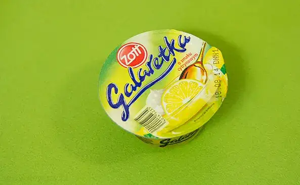 Galaretka ile kcal? Sprawdź kaloryczność różnych rodzajów galaretki