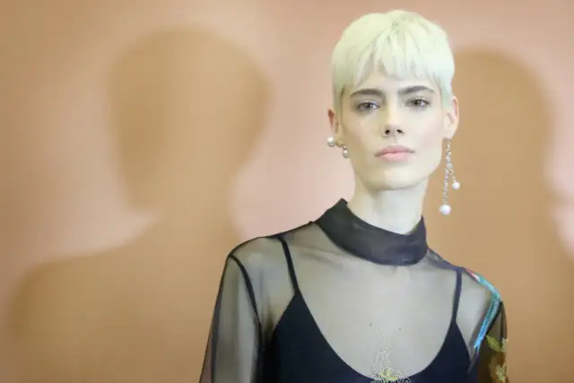 Haare selber blondieren: Sicher zum Wunschblond Expertin verrät Tricks