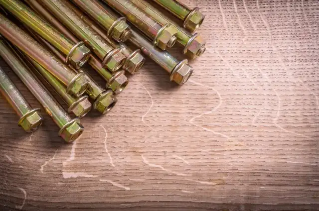 Jak mocować kotwy do betonu - uniknij najczęstszych błędów