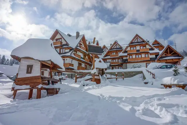 Gdzie pojechać z dzieckiem w zimie - najlepsze miejsca z atrakcjami