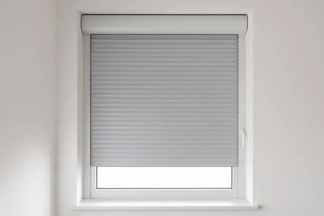 Jaki bezpiecznik do rolet zewnętrznych? Wybierz bezpiecznie i bezawaryjnie