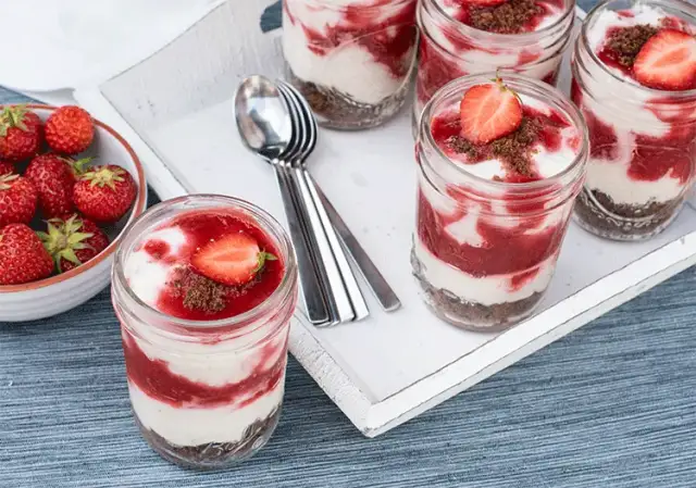 Erdbeer-Desserts: Schnelle Rezepte, Klassiker im Glas & mehr