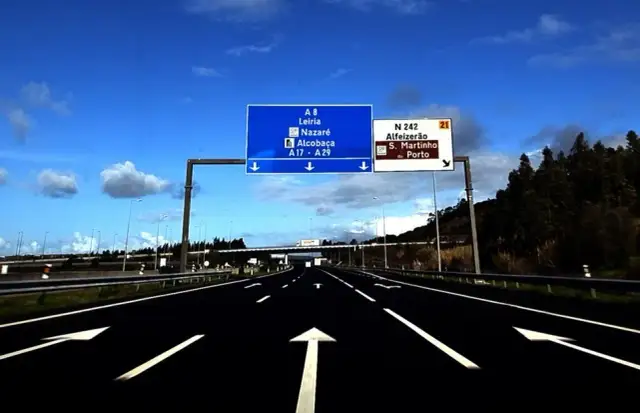 Jak płacić za autostrady w Portugalii? Poznaj wszystkie metody i zasady.
