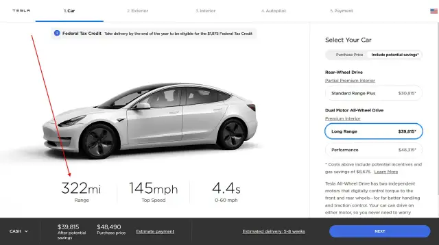Biały Tesla Model 3 z zasięgiem 322 mil, prędkością maksymalną 145 mph i przyspieszeniem 4,4s. Wybierz wersję Long Range, by poczuć pełnię mocy silnika.