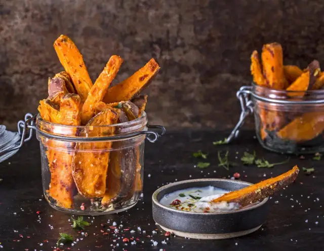 Gdzie kupić frytki z batatów? Sprawdź najlepsze oferty i sklepy