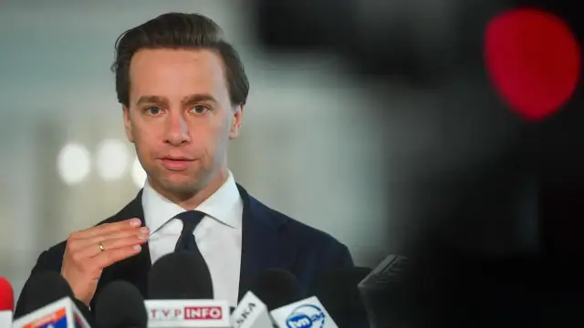 Krzysztof Bosak - gdzie pracował i jakie ma doświadczenie zawodowe