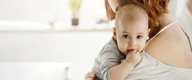 Jak zapobiec ulewaniu przez nos? Praktyczne rady dla rodziców