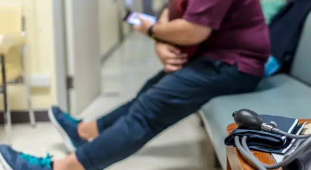 Czy po lekach na tarczycę się chudnie? Prawda o wpływie na wagę