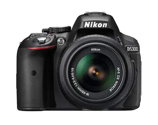 Nikon D5300 w 2025: Czy warto kupić? Recenzja i opinie